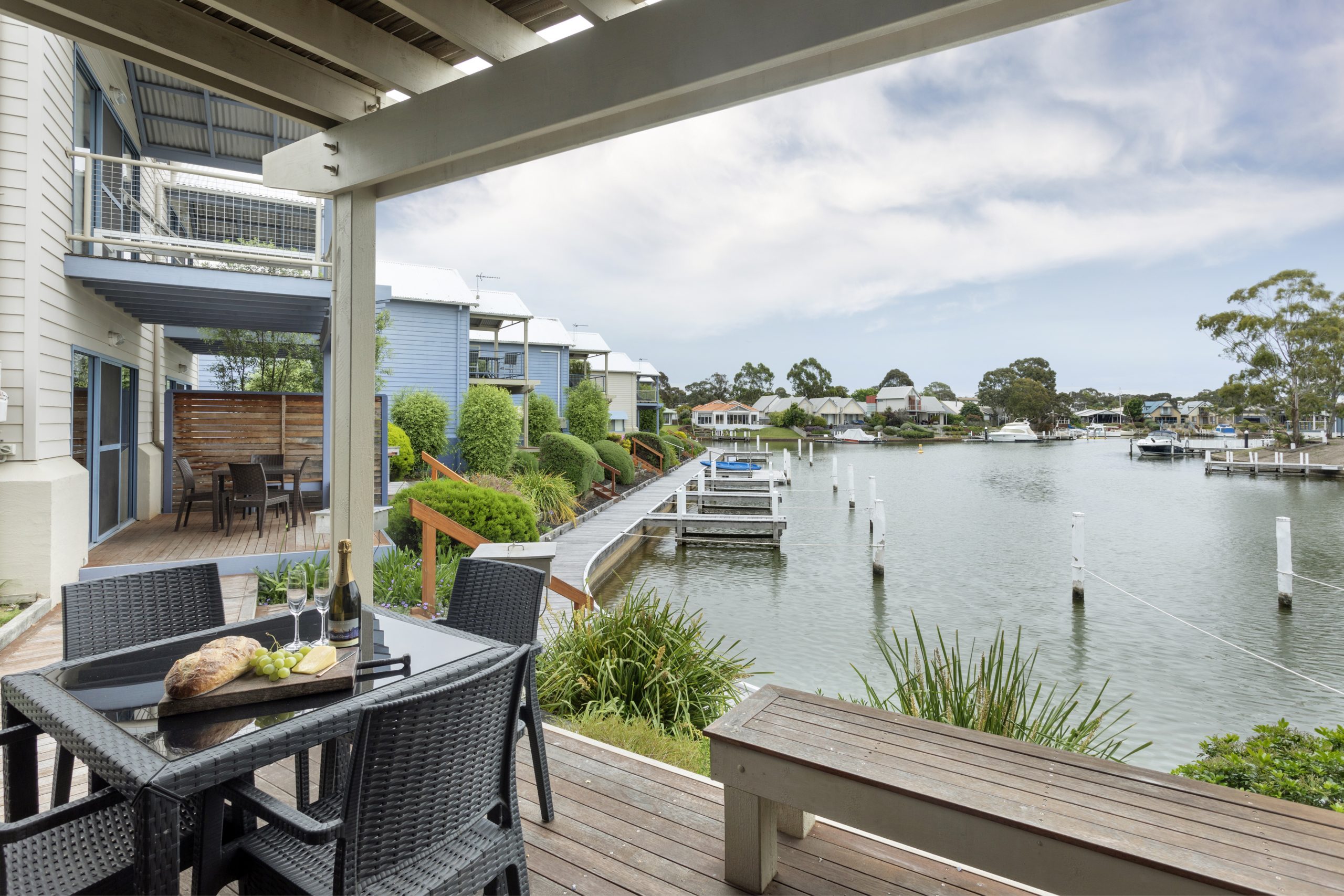 Captains Cove Waterfront Apartments Sydney Melbourne Touring