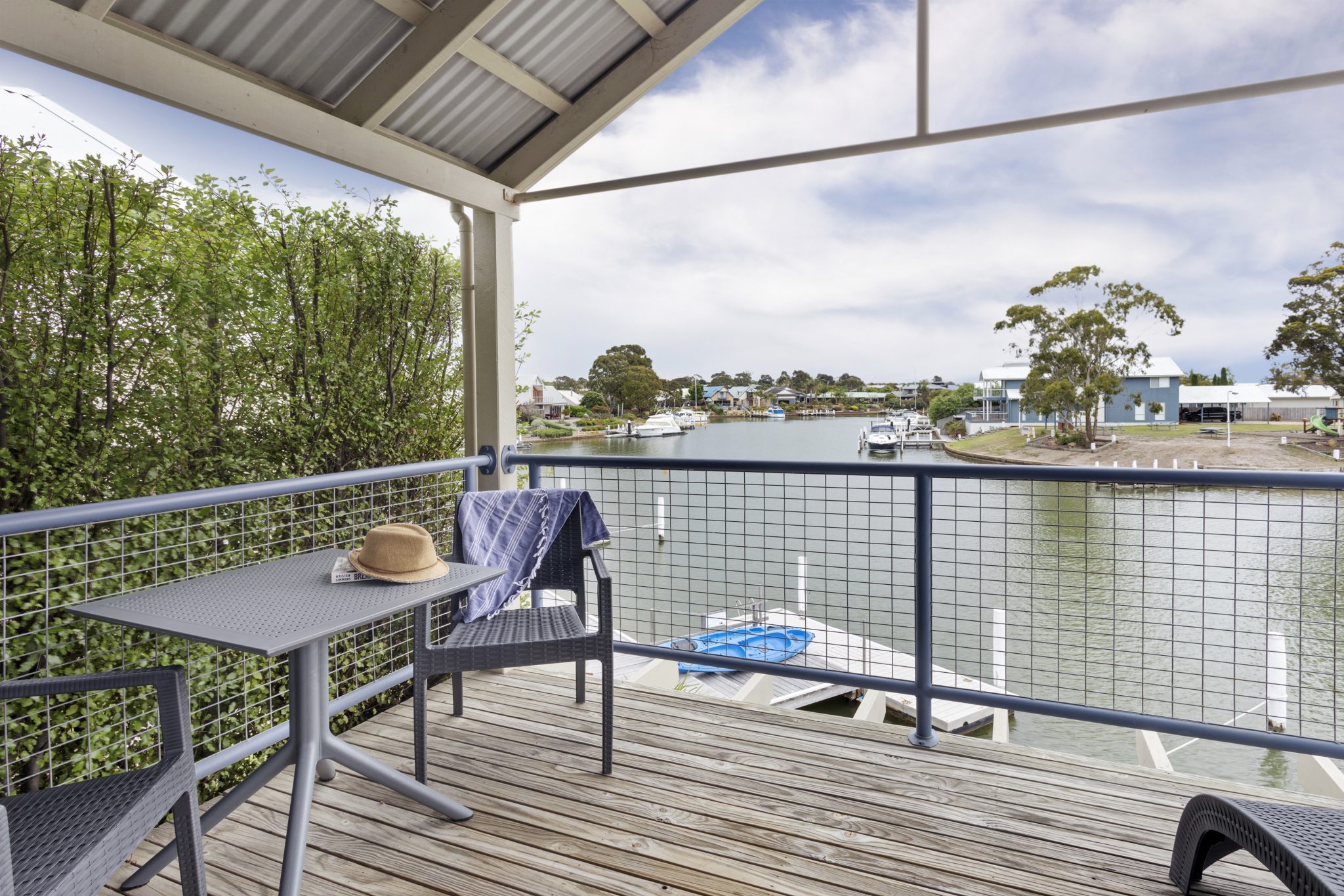 Captains Cove Waterfront Apartments Sydney Melbourne Touring